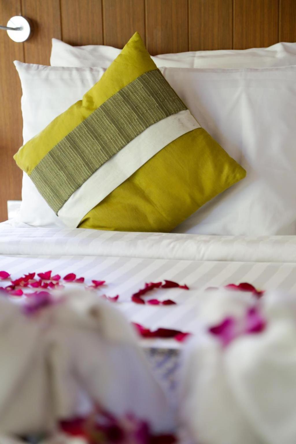 Samui Honey Cottages Beach Resort - Sha Extra Plus Choeng Mon Luaran gambar